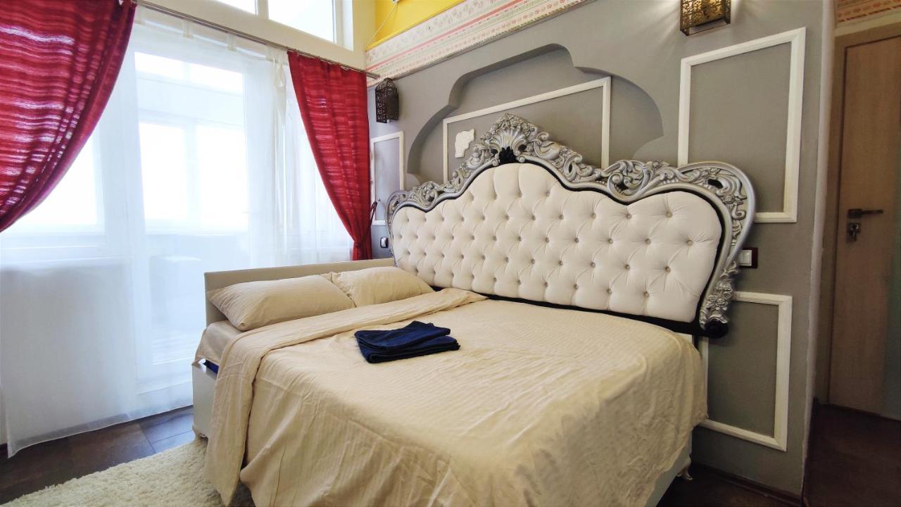 Appartement Inessa Center Guest Penthhouse à Chişinău Extérieur photo